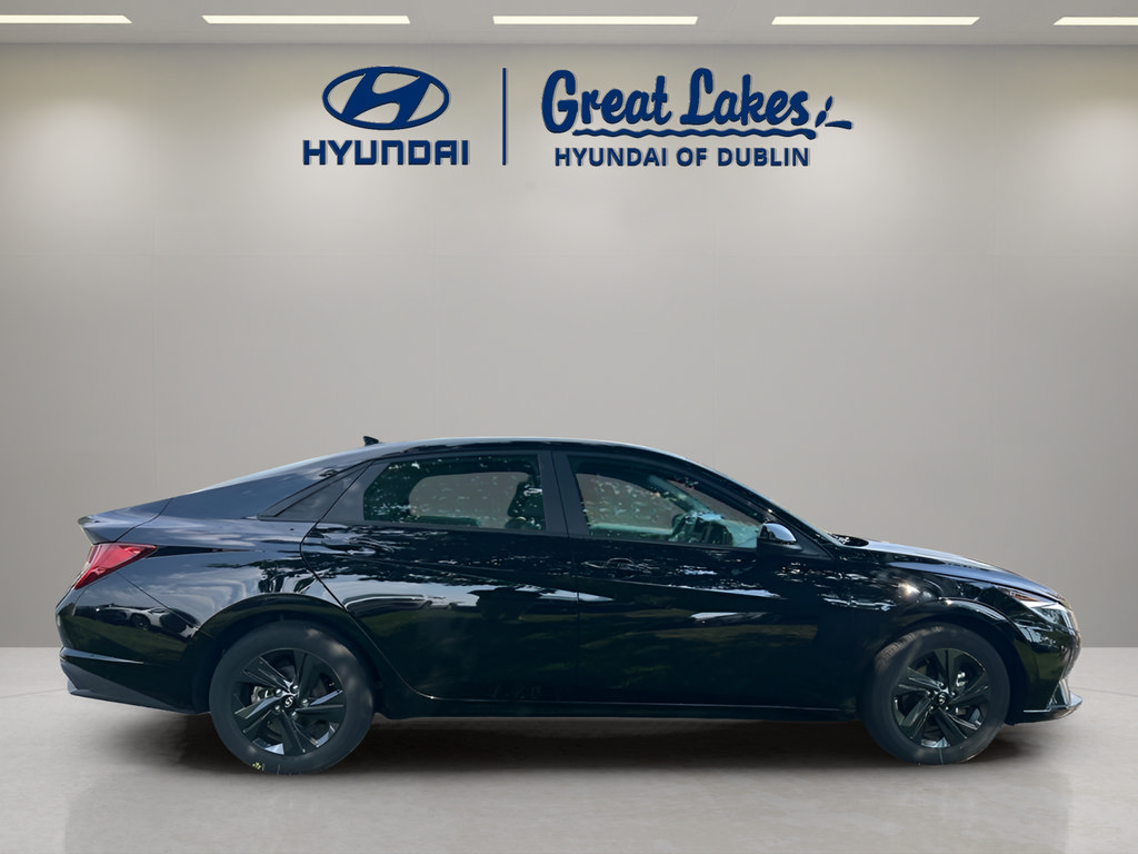 Used 2023 Hyundai Elantra Blue FWD image 6