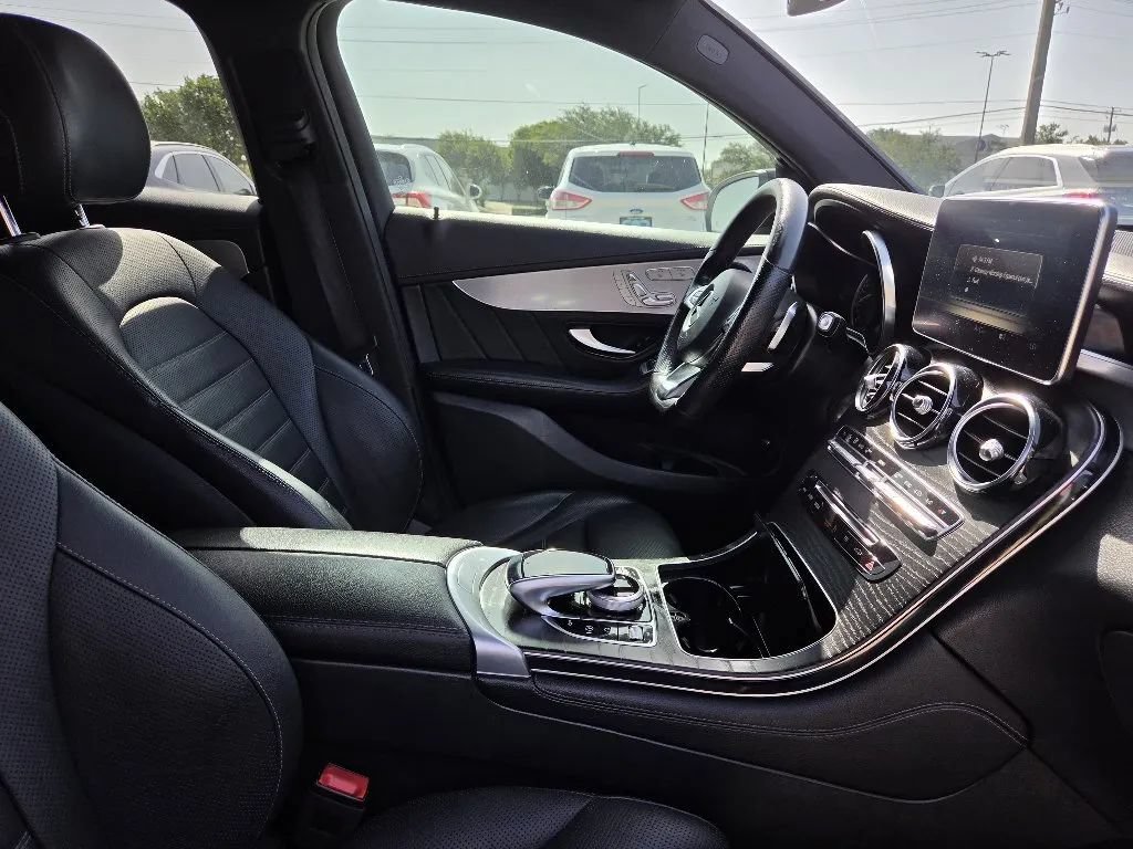Used 2019 Mercedes-Benz GLC 43 AMG 4MATIC Coupe w/ Multimedia Package image 24
