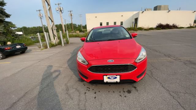 Certified 2017 Ford Focus SE w/ Cold Weather Package FWD image 3