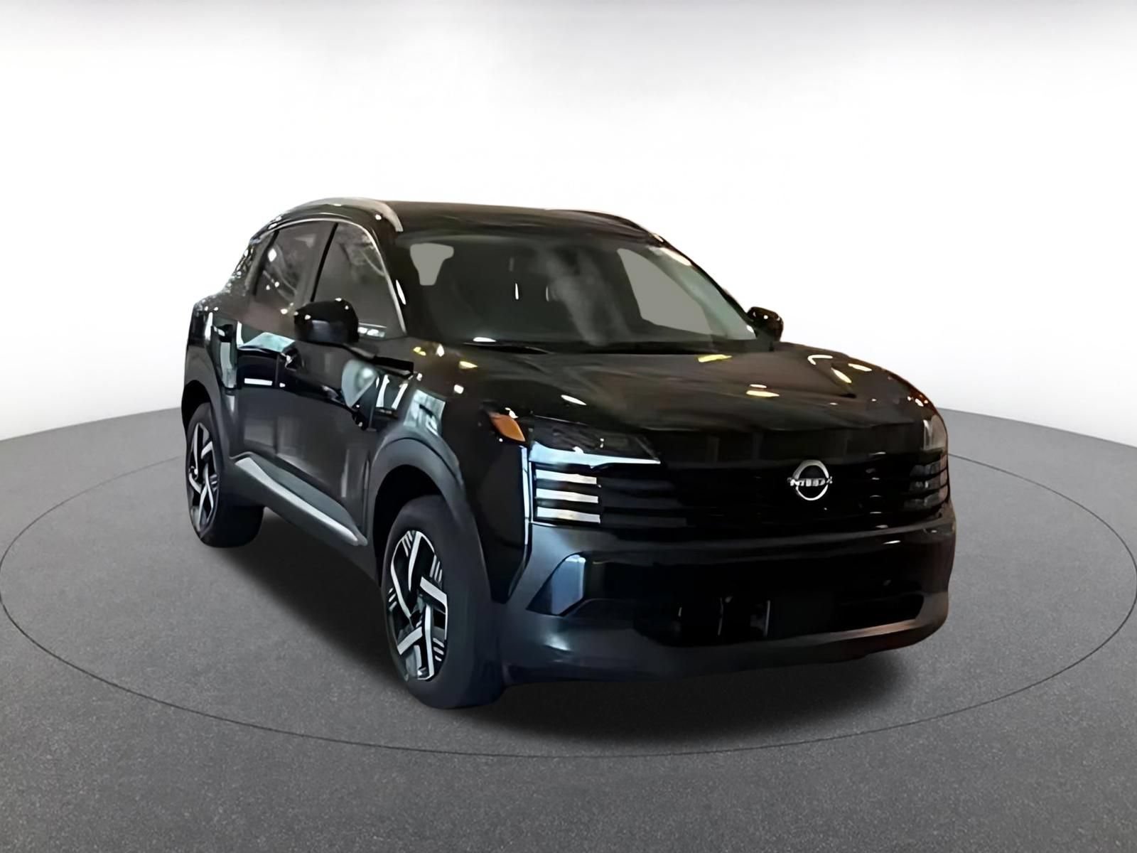 Used 2026 Nissan Kicks SV FWD image 3