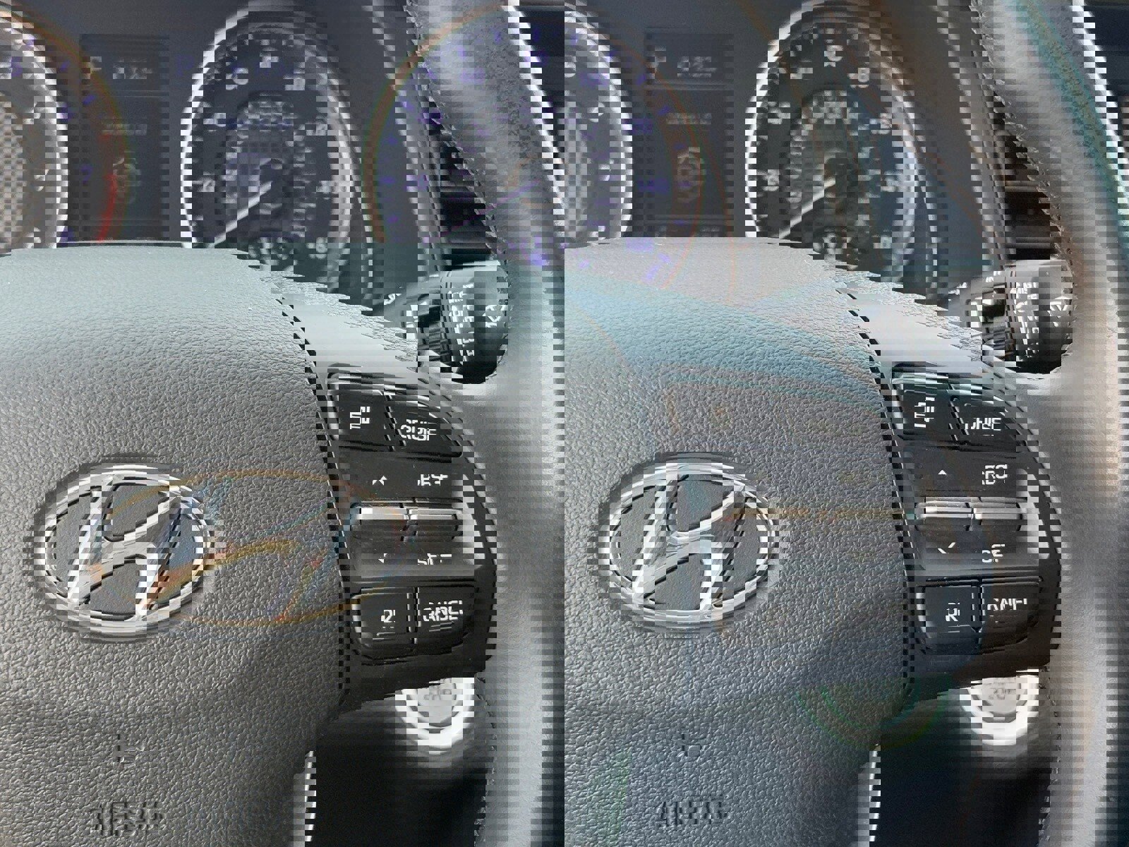 Used 2019 Hyundai Elantra Value Edition w/ Cargo Package image 22