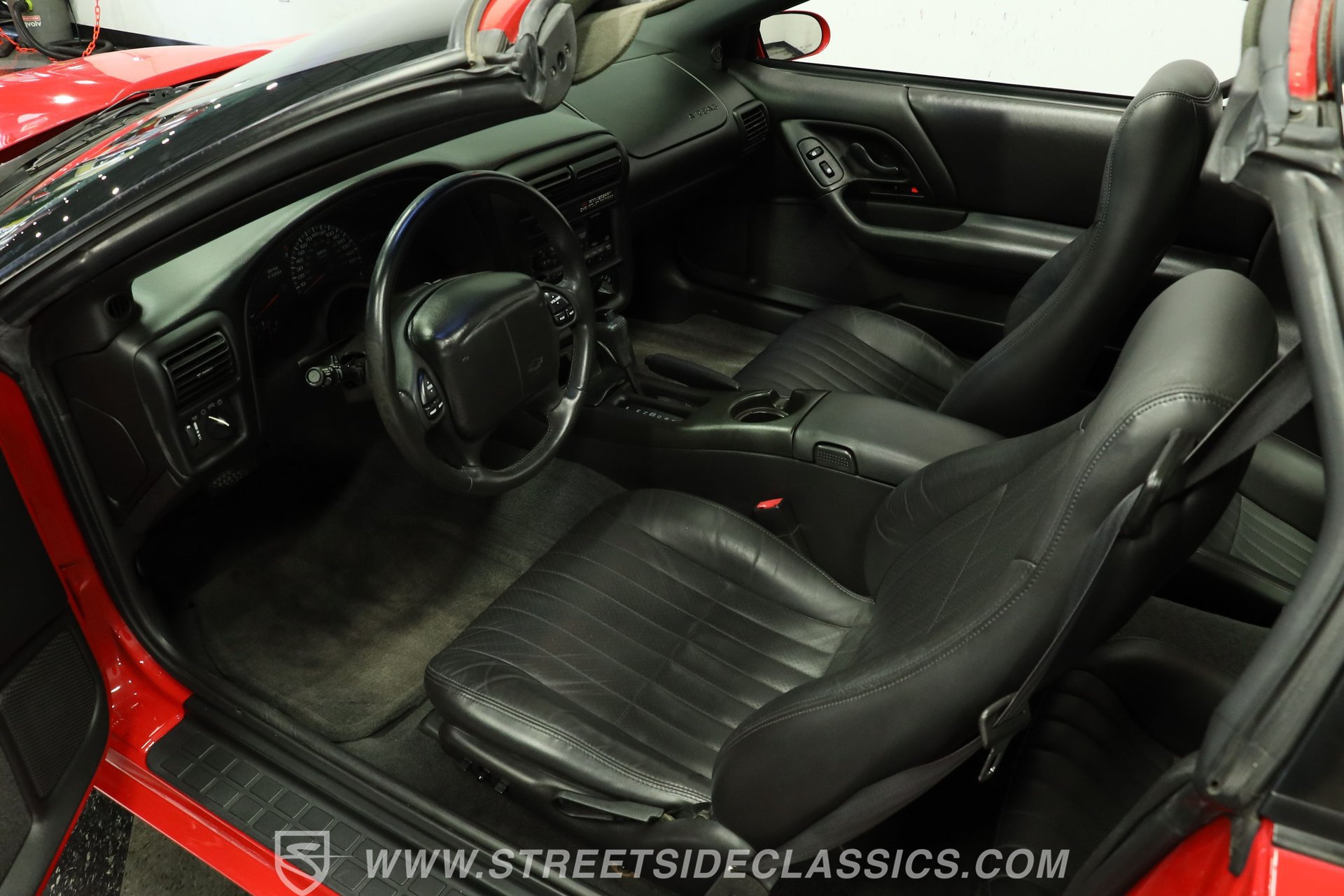 Used 2002 Chevrolet Camaro Z28 w/ SS Performance/Appearance Pkg RWD image 4