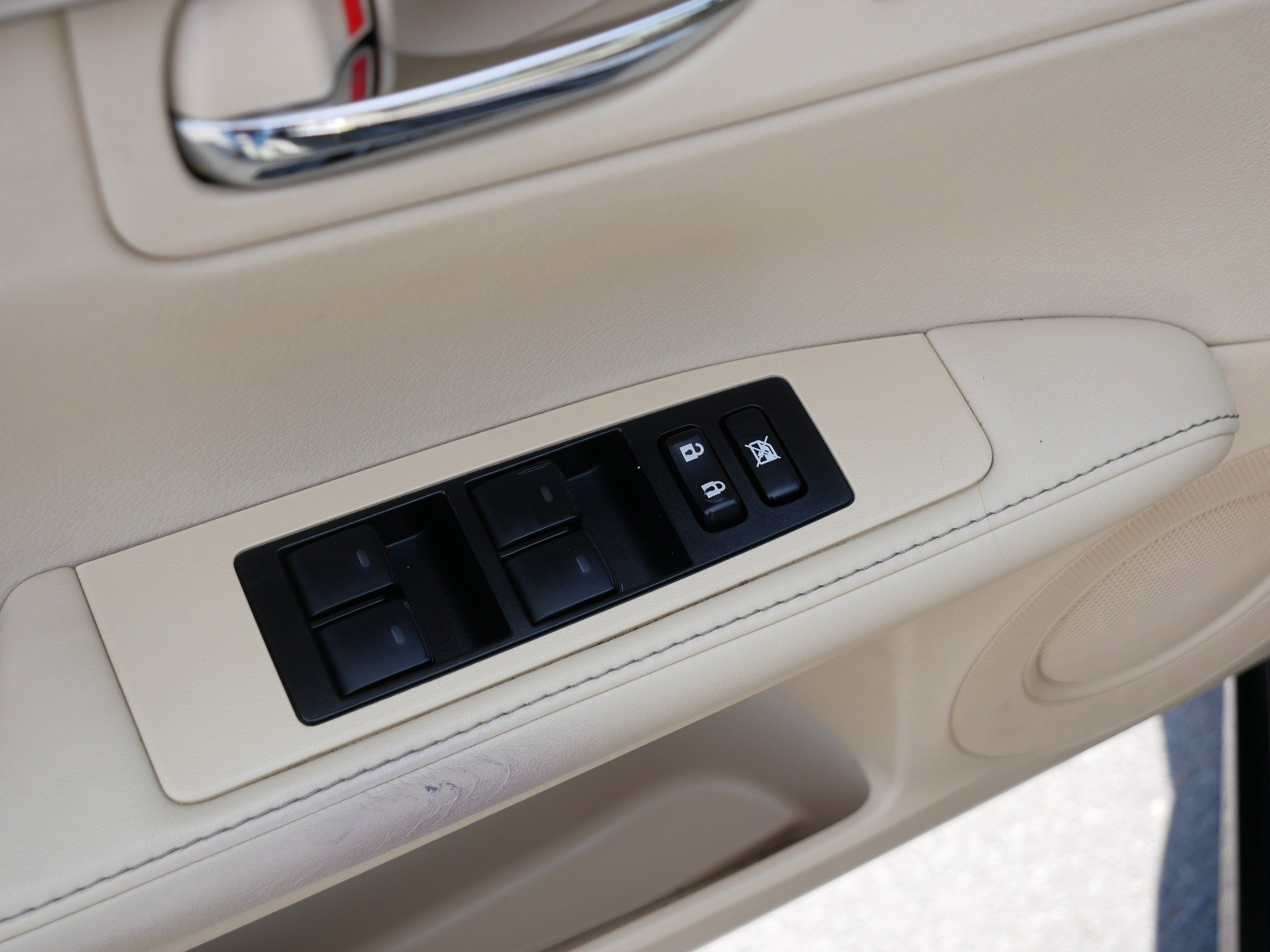 Used 2015 Lexus ES 350 w/ Premium Package FWD image 19