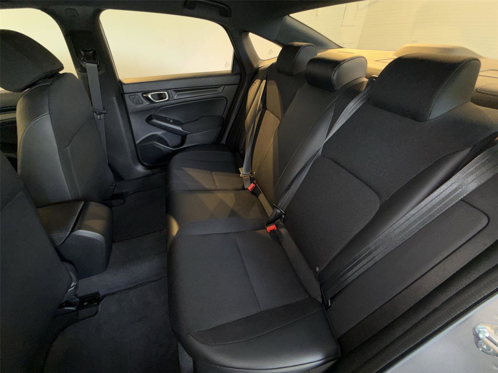 Used 2023 Honda Civic Sport image 24