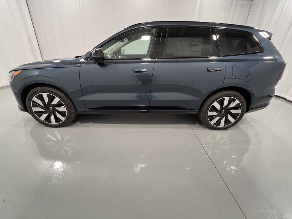 New 2025 Volvo EX90 Ultra AWD/4WD image 9