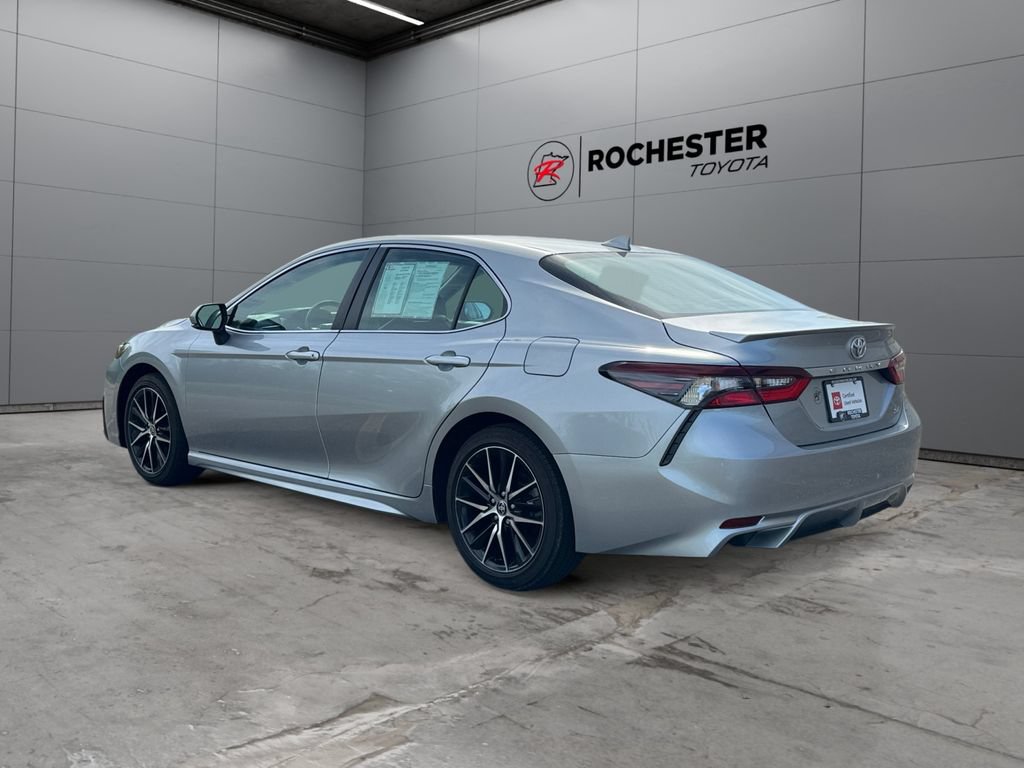 Certified 2023 Toyota Camry SE FWD image 3