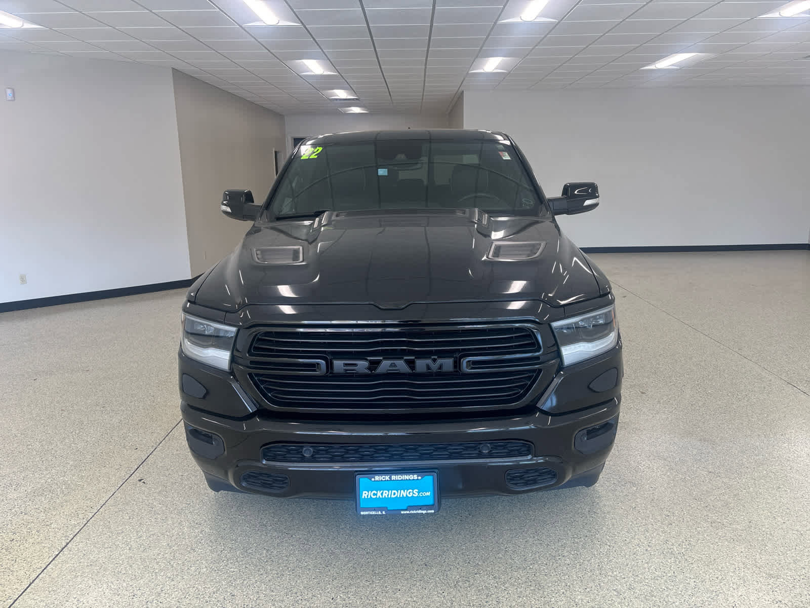 Used 2022 RAM 1500 Laramie image 7