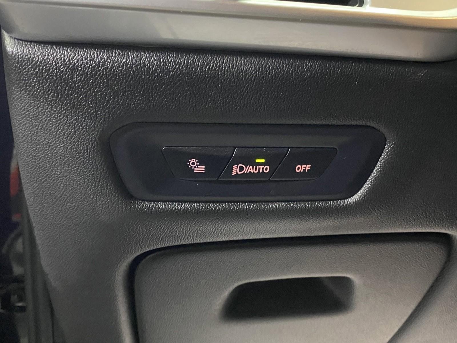 Used 2024 BMW X5 xDrive40i w/ M Sport Package image 22