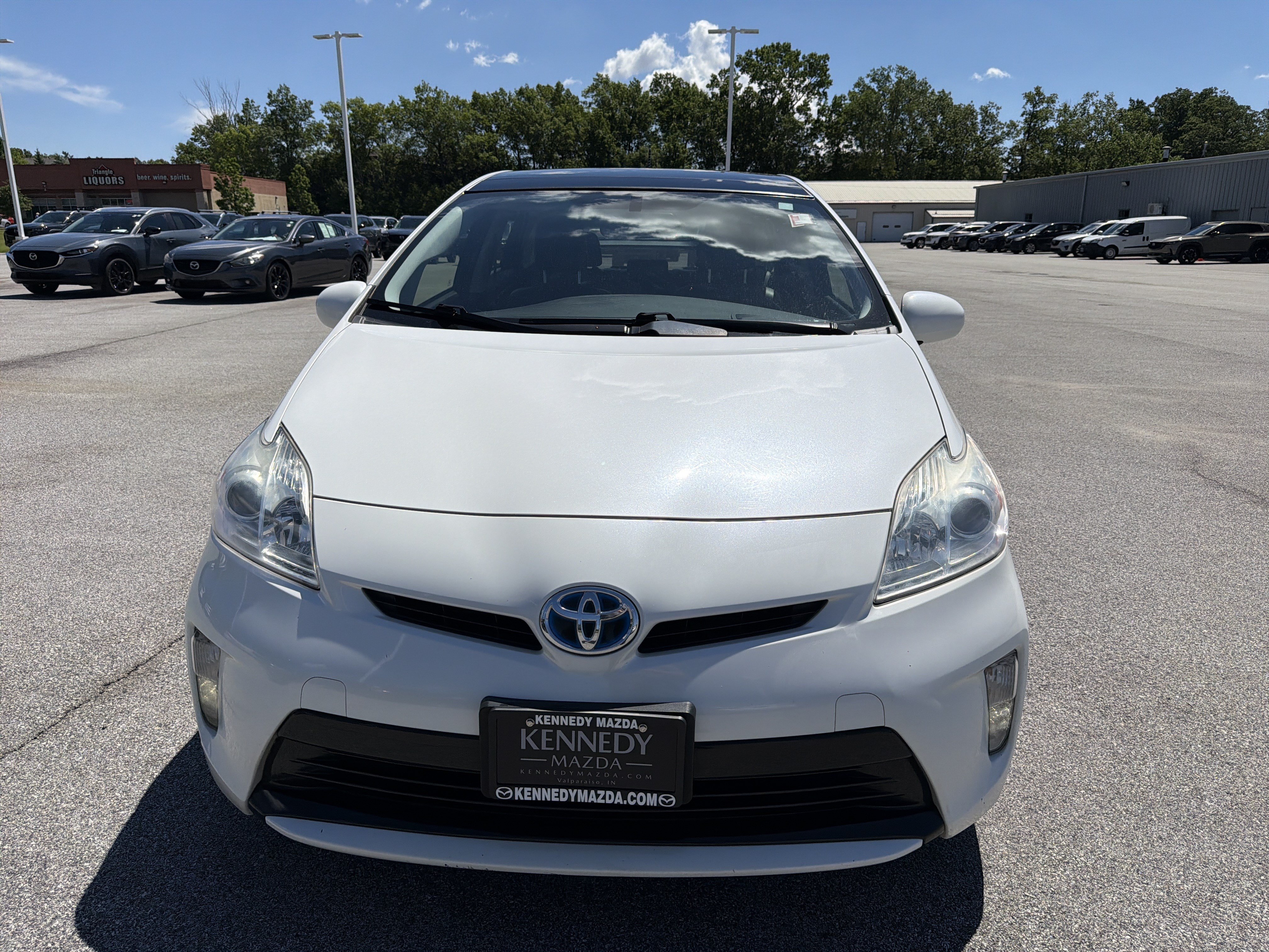 Used 2013 Toyota Prius Four w/ Deluxe Solar Roof Pkg FWD image 8