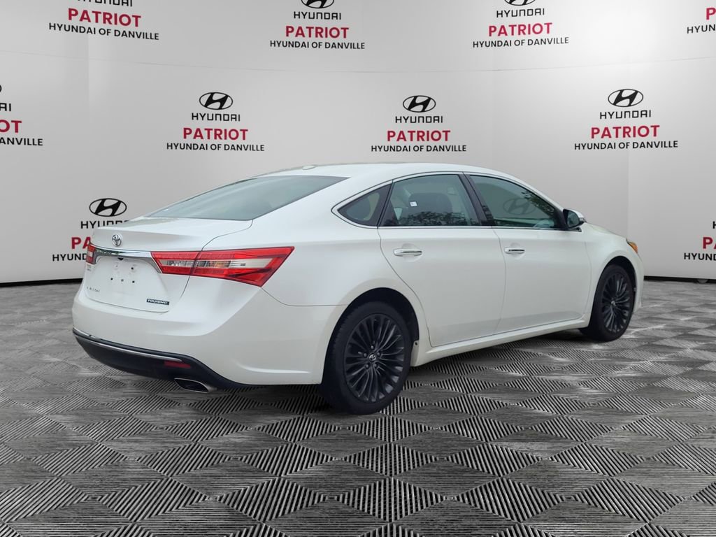 Used 2016 Toyota Avalon Touring FWD image 3