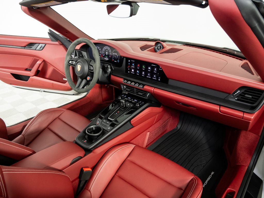 Certified 2025 Porsche 911 Targa 4 GTS image 22
