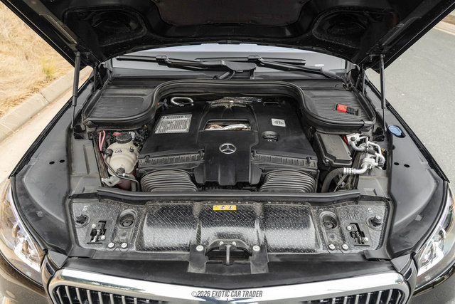 Used 2023 Mercedes-Benz Maybach GLS 600 4MATIC image 18