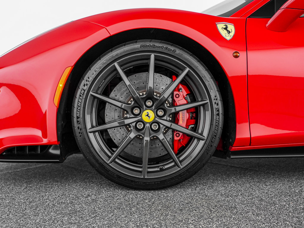 Used 2019 Ferrari 488 Pista Coupe RWD image 35