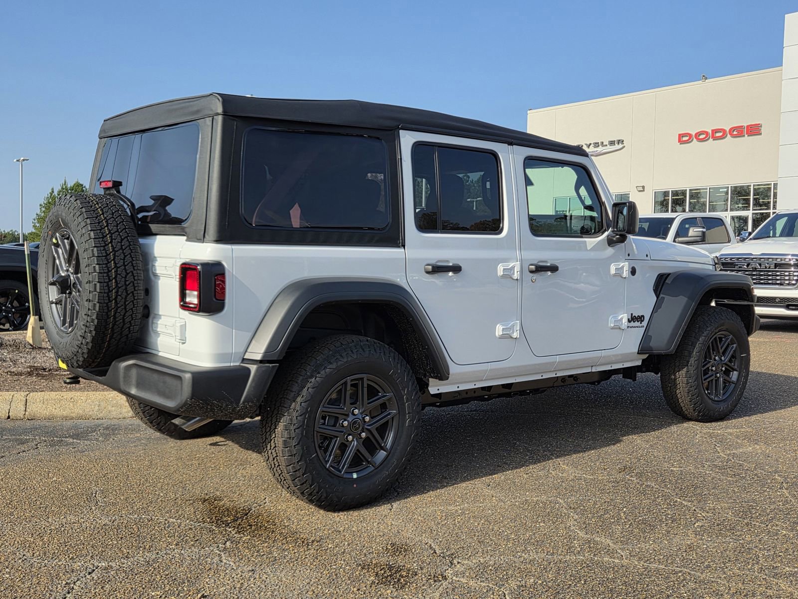 New 2026 Jeep Wrangler Unlimited Sport image 4