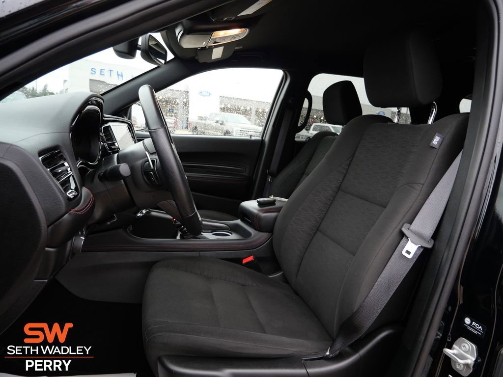Used 2025 Dodge Durango GT image 18