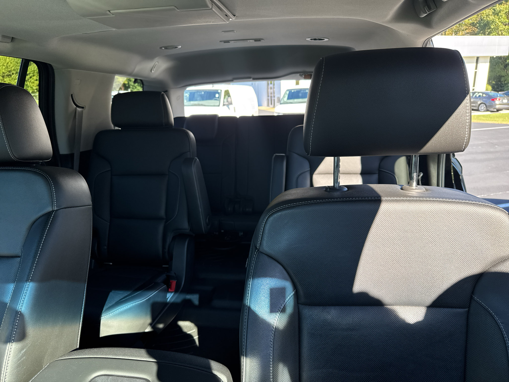 Used 2019 Chevrolet Tahoe Premier AWD/4WD image 24