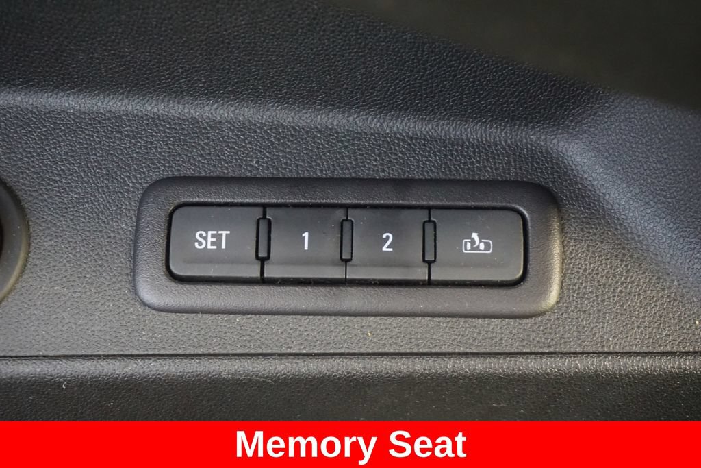 Used 2018 Chevrolet Equinox Premier AWD/4WD image 6