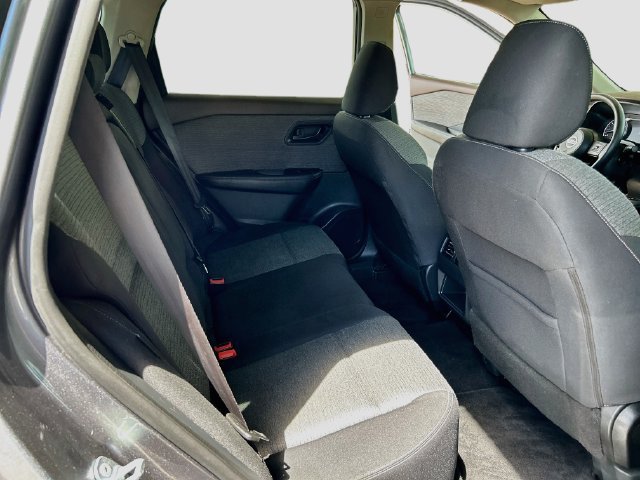 Used 2021 Nissan Rogue S FWD image 19