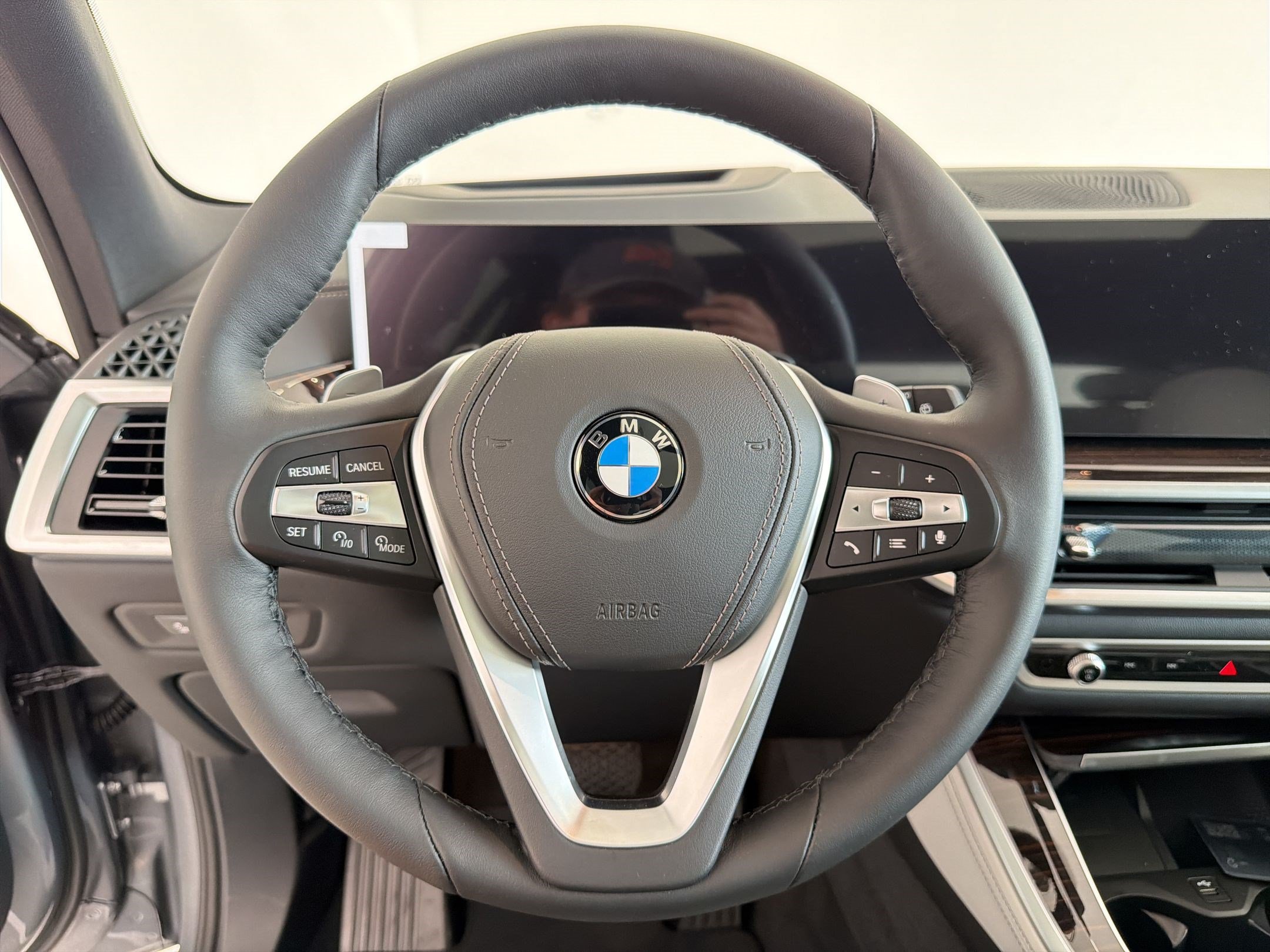 New 2026 BMW X5 xDrive40i w/ Premium Package AWD/4WD image 18