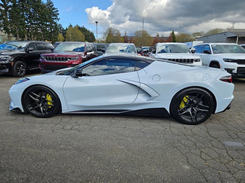Used 2020 Chevrolet Corvette Stingray Preferred Cpe w/ 2LT Preferred Equipment Group RWD image 4