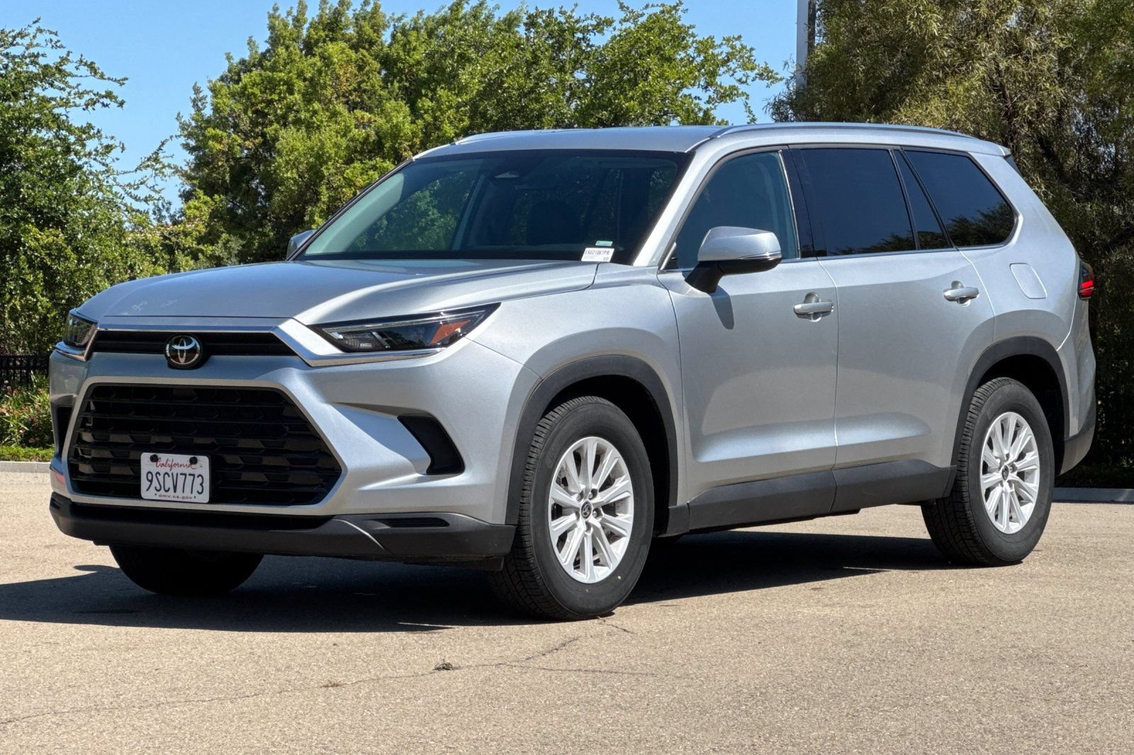 Certified 2025 Toyota Grand Highlander FWD image 9