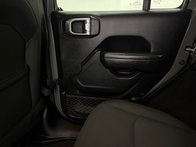 Used 2019 Jeep Wrangler Unlimited Sport S AWD/4WD image 33