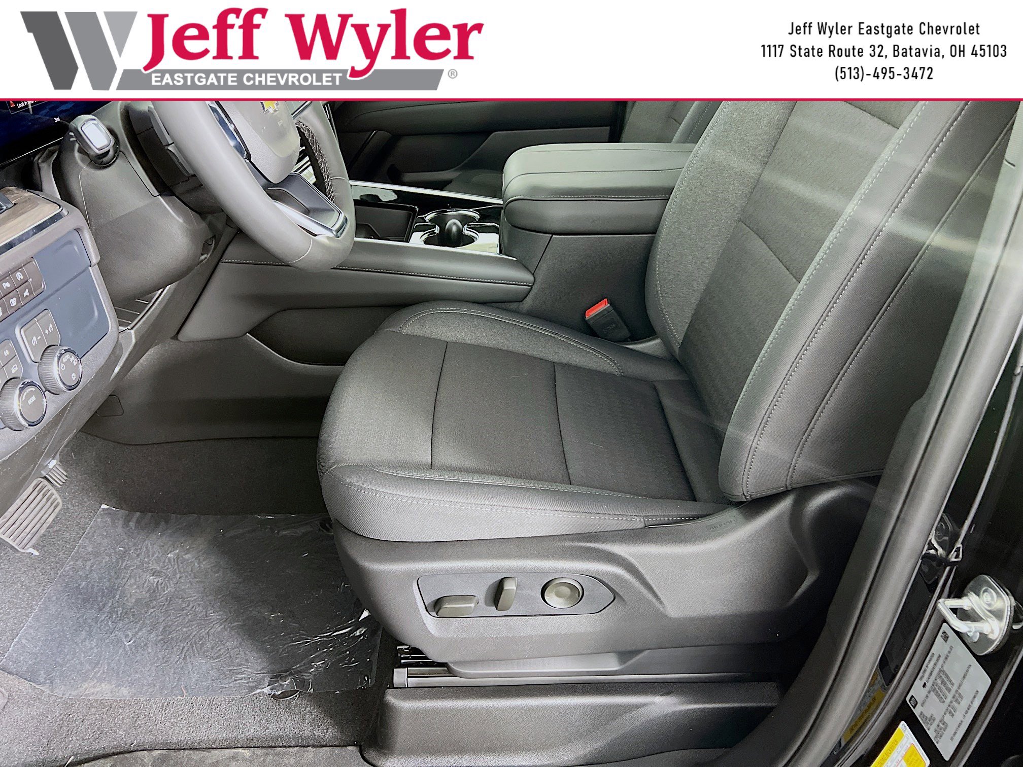 New 2026 Chevrolet Suburban LS w/ LPO, Dark Essentials Package image 3