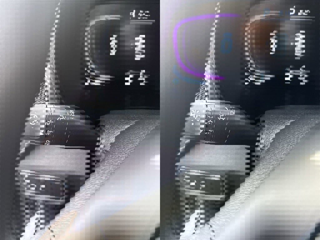 New 2025 Kia Soul LX image 18