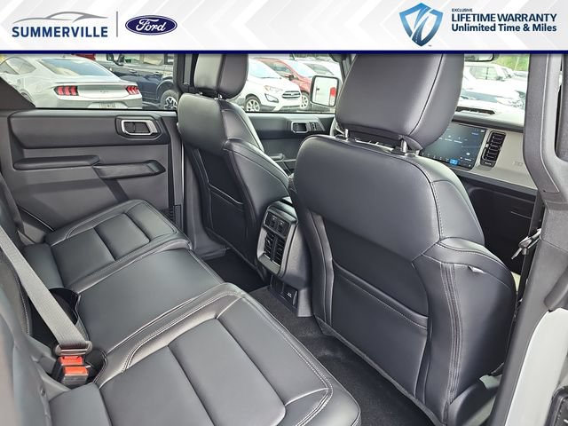 New 2026 Ford Bronco Outer Banks w/ Sasquatch Package AWD/4WD image 13