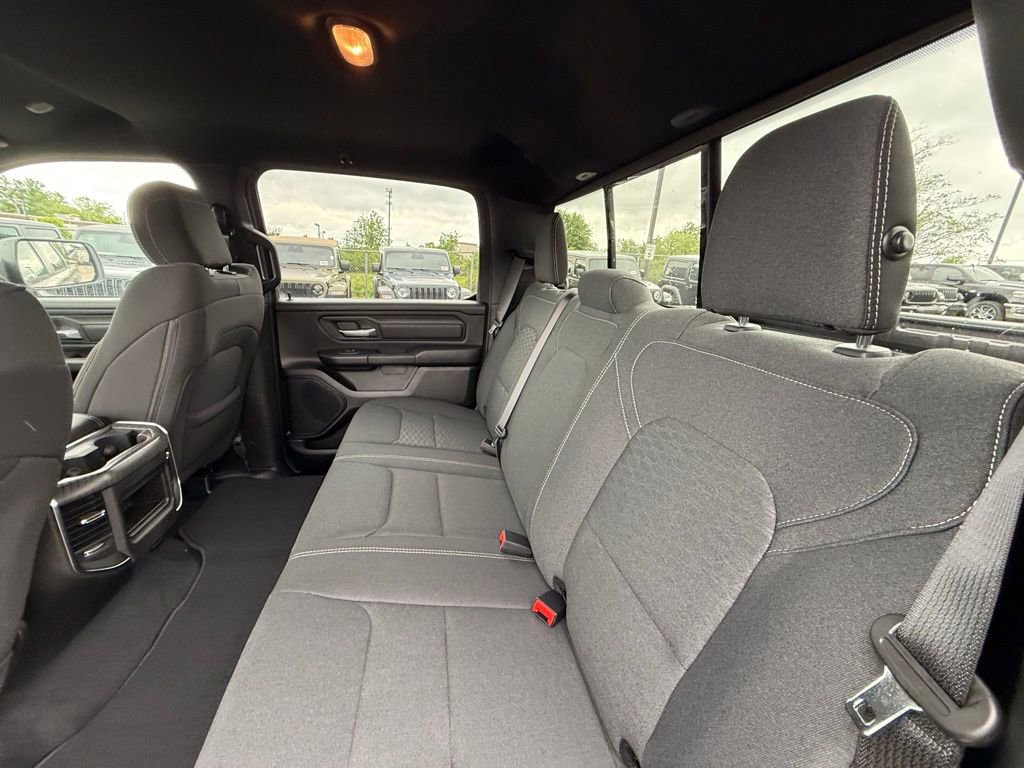 New 2026 RAM 1500 Express AWD/4WD image 26