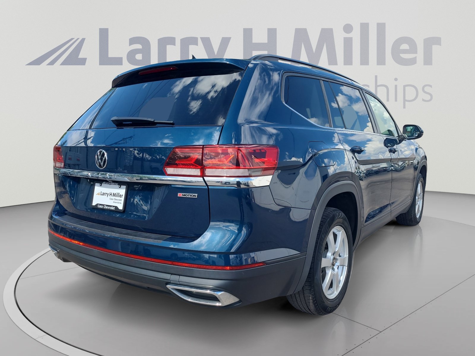 Used 2021 Volkswagen Atlas S AWD/4WD image 5