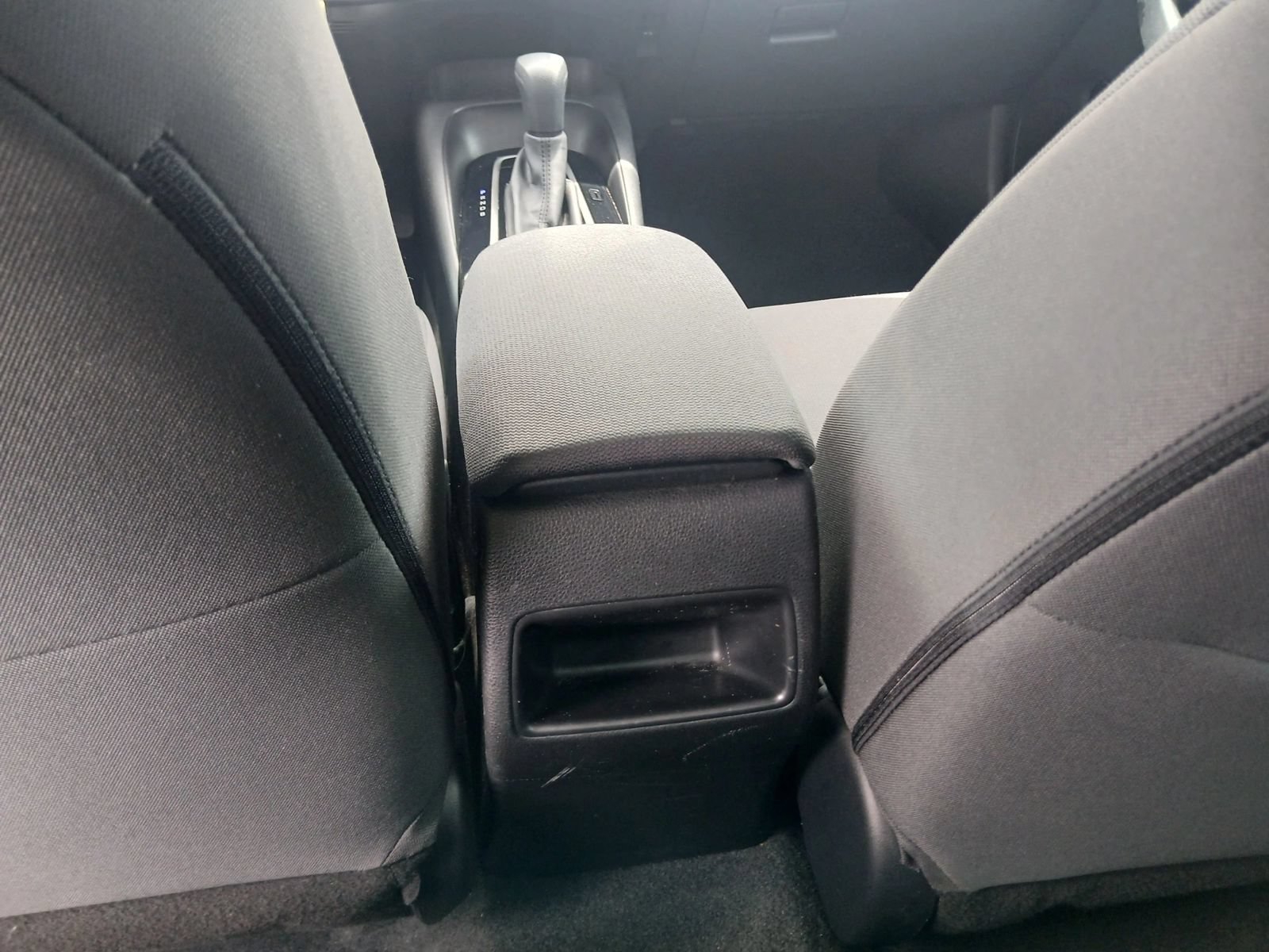 Used 2020 Toyota Corolla LE FWD image 53