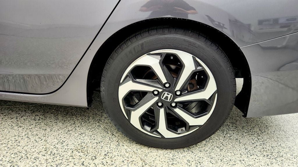 Used 2016 Honda Accord EX-L image 9