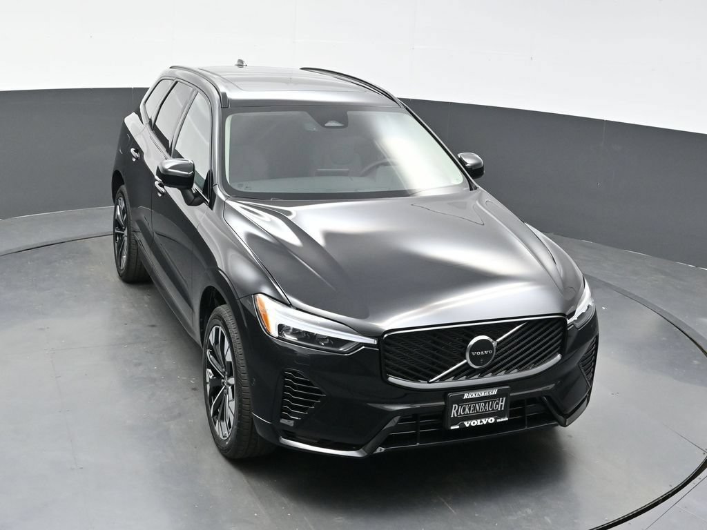 New 2026 Volvo XC60 T8 Plus w/ Climate Package PRO AWD/4WD image 28