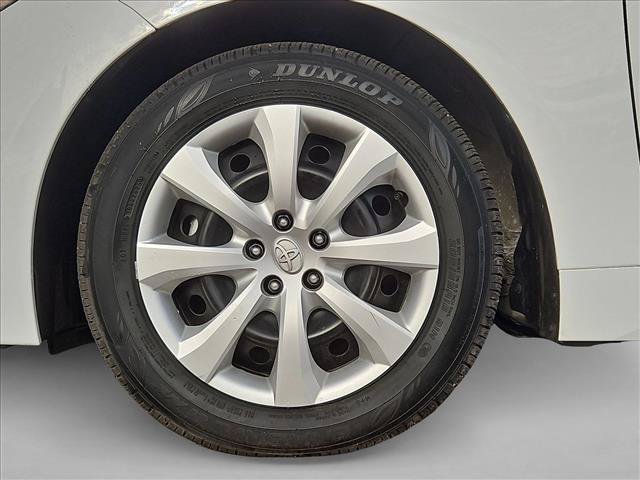 Used 2026 Toyota Corolla LE FWD image 29