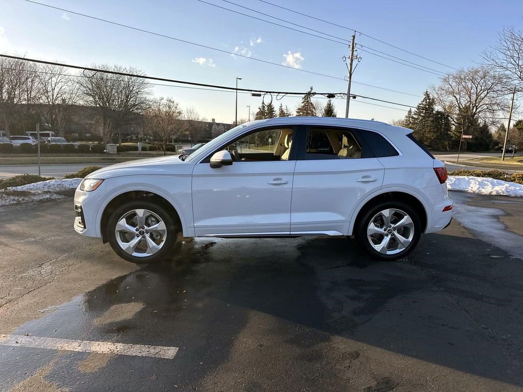 Used 2021 Audi Q5 2.0T Premium Plus w/ Premium Plus Package image 4