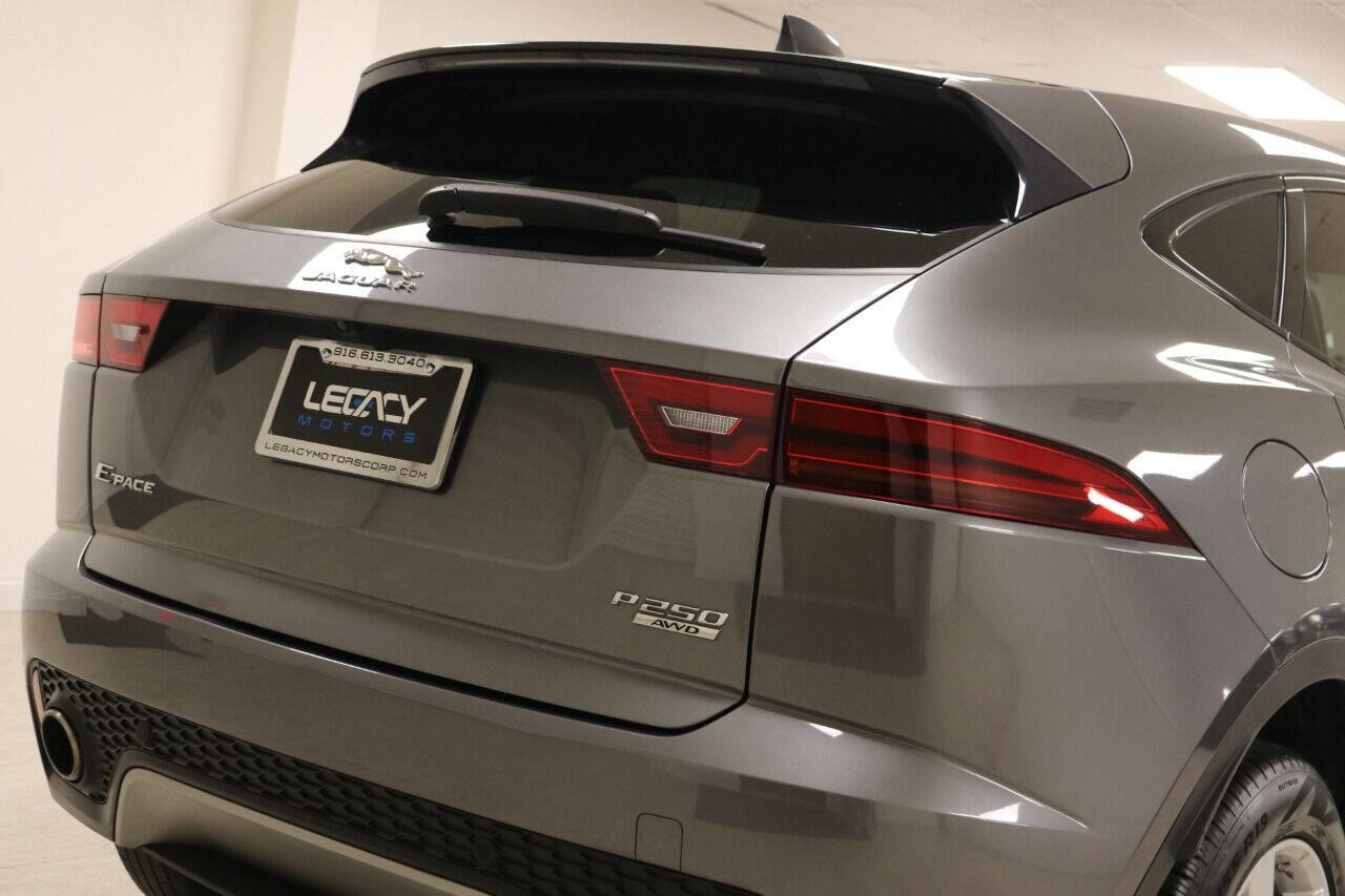 Used 2020 Jaguar E-PACE SE image 81