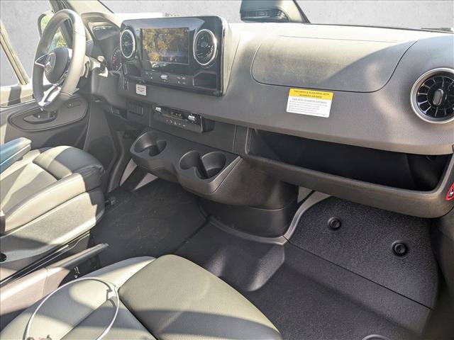 New 2026 Mercedes-Benz Sprinter 2500 image 13