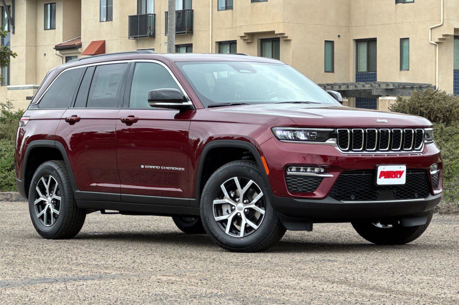New 2025 Jeep Grand Cherokee Limited w/ Luxury Tech Group II