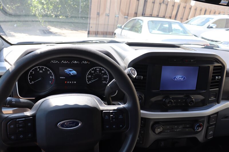 Used 2022 Ford F150 XLT w/ Trailer Tow Package AWD/4WD image 10