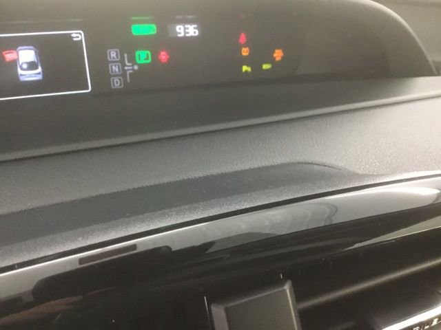 Used 2020 Toyota Prius XLE AWD/4WD image 27