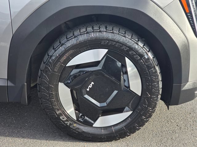 Certified 2024 Kia EV9 Wind AWD/4WD image 11