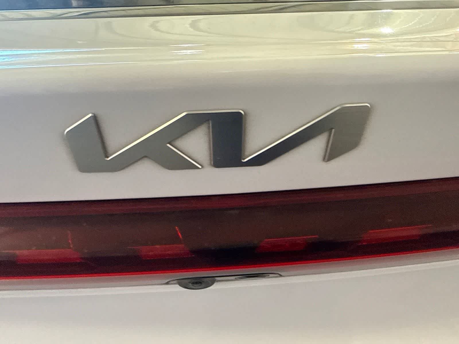 Used 2022 Kia K5 EX FWD image 14
