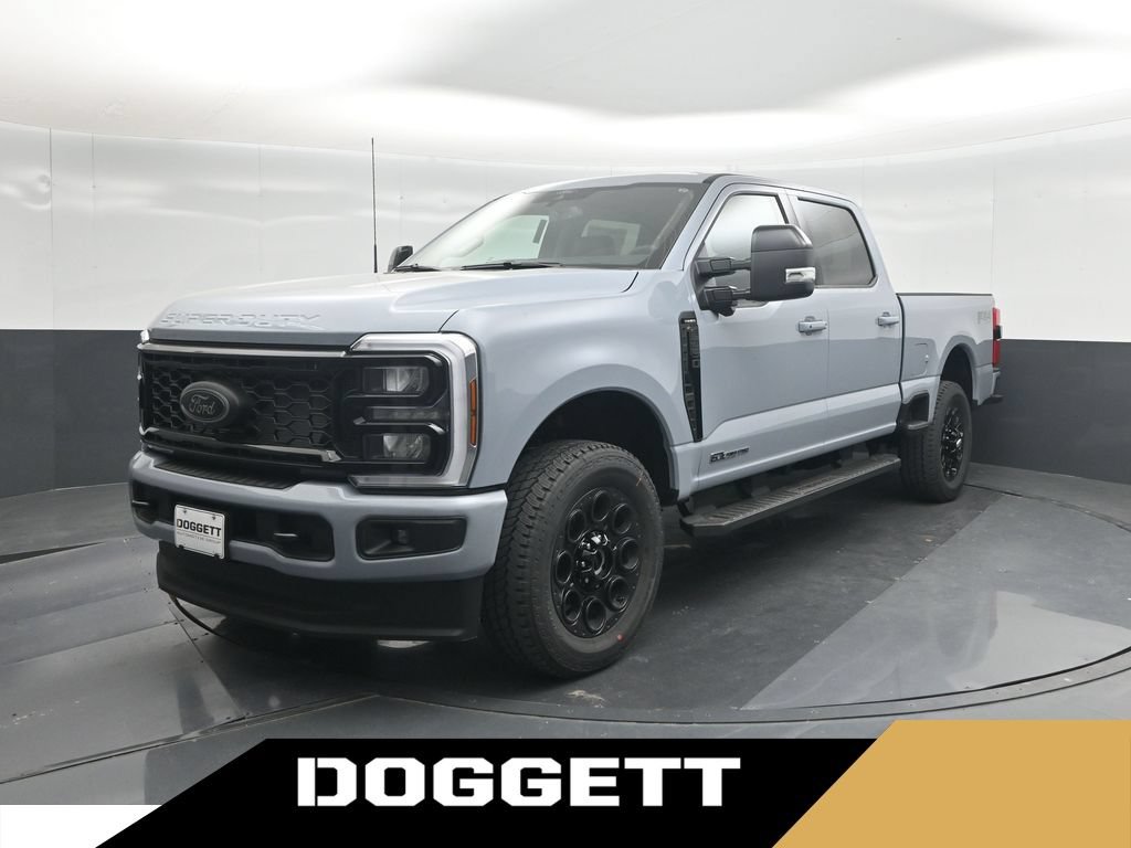 New 2026 Ford F250 Lariat w/ Black Appearance Package AWD/4WD video 1