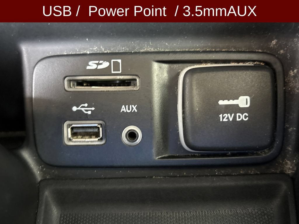 Used 2015 Jeep Cherokee Limited AWD/4WD image 10
