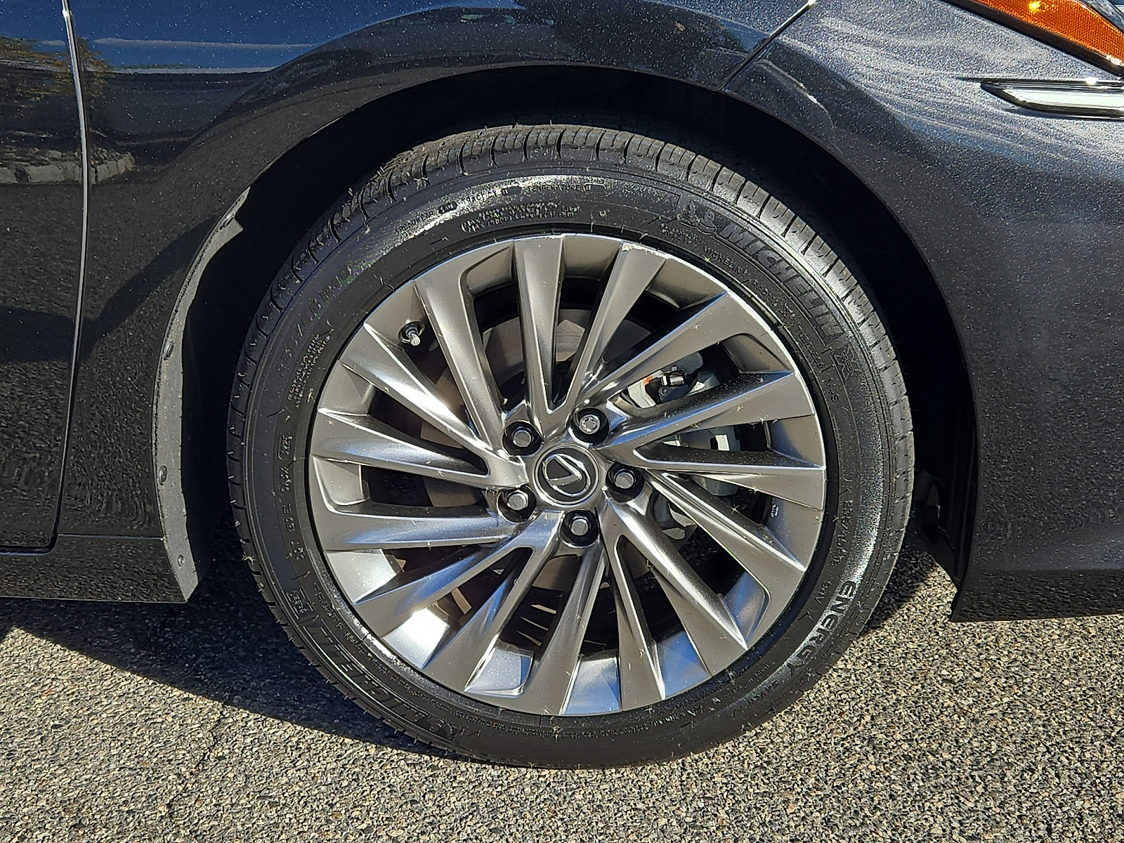 Certified 2022 Lexus ES 350 Ultra Luxury image 9