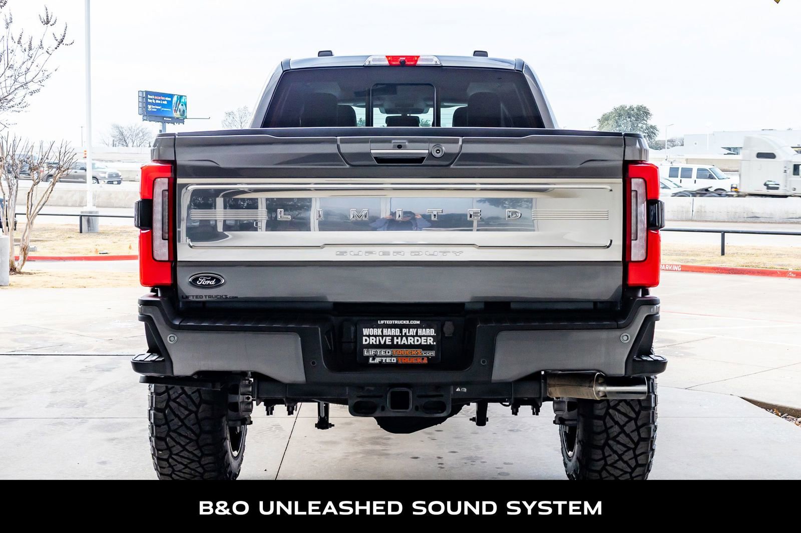 Used 2024 Ford F250 Limited w/ FX4 Off-Road Package image 8