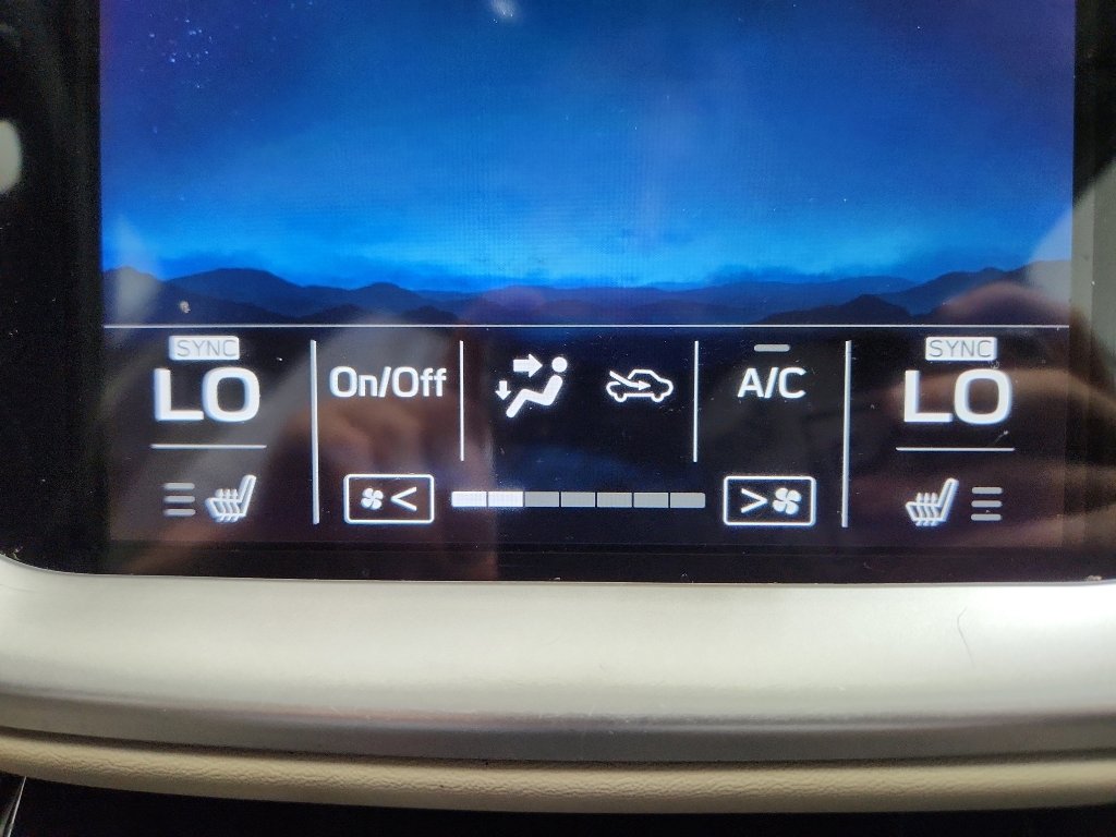 Used 2020 Subaru Outback Limited AWD/4WD image 26