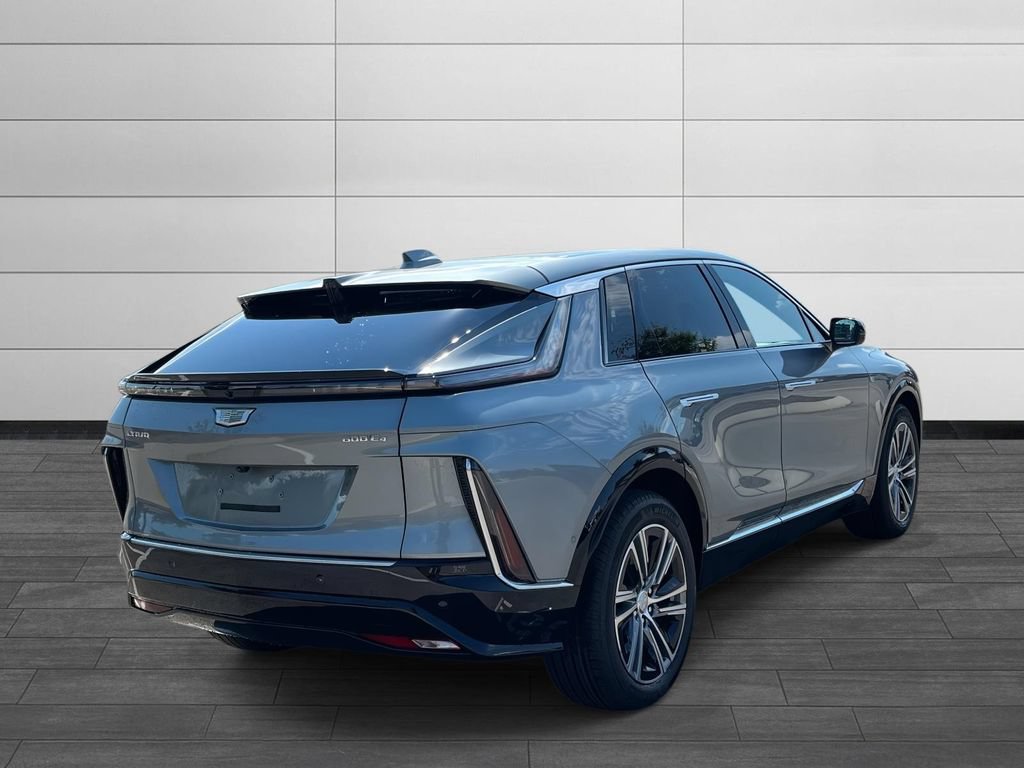 New 2026 Cadillac Lyriq Premium Luxury AWD/4WD image 5