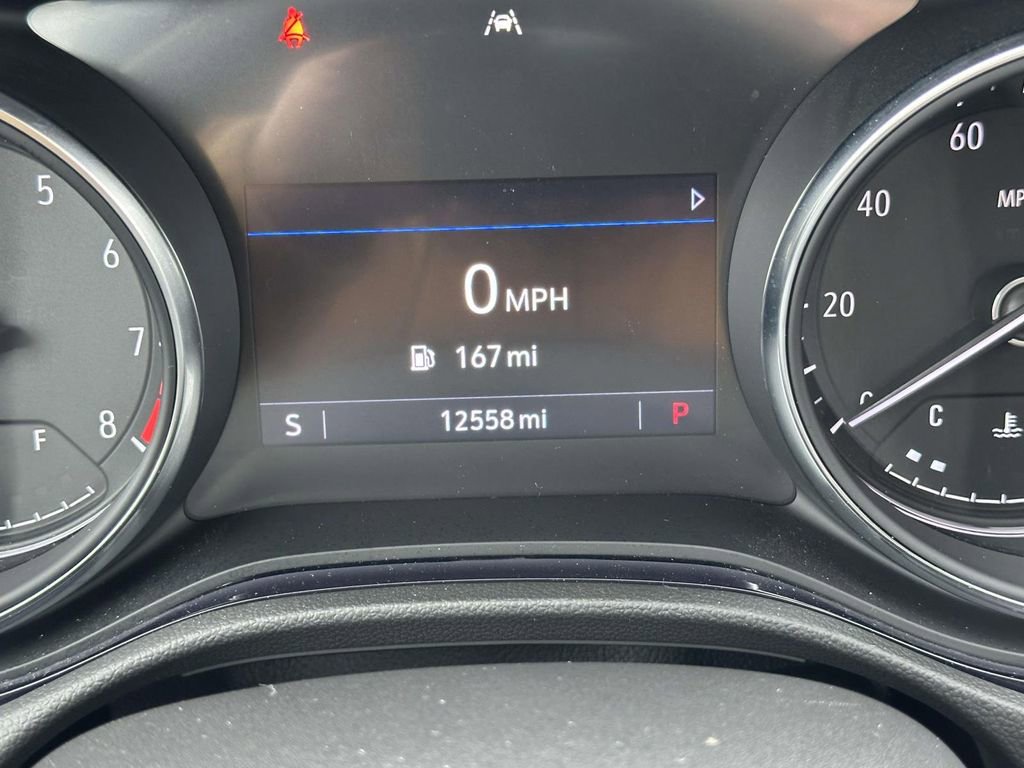 Certified 2023 Buick Encore GX Essence w/ Experience Buick Package image 22